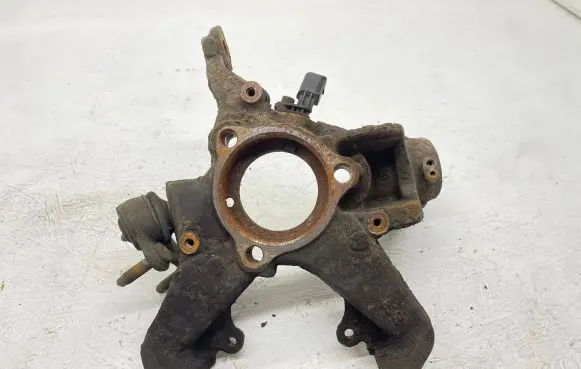 Skoda Octavia Mk2 (1Z) Front wheel hub