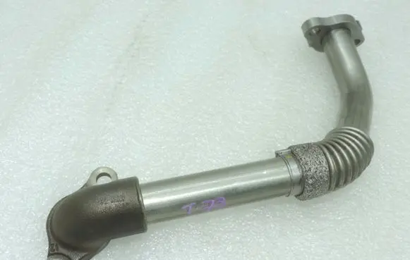 Toyota Avensis T250 EGR valve line/pipe/hose 2561226030