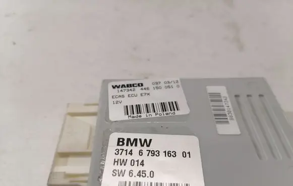 BMW X5 E70 Air suspension control unit module (rear) 37146793163