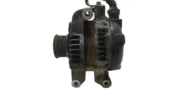 Toyota Avensis T270 Generator/alternator