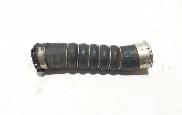 BMW 5 G30 G31 Intercooler hose/pipe 8580080