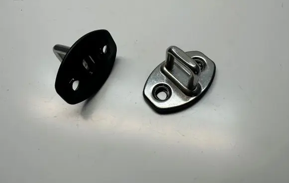 Volkswagen Amarok Rear door lock loop/hook striker 3C0837033C 11519DE