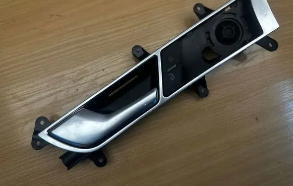 Audi A6 S6 C6 4F Front door interior handle 4F0035399A 4F0837019C