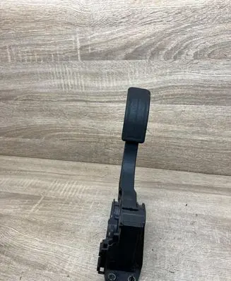 Volkswagen Lupo Accelerator throttle pedal 6N1723503G 0280752209