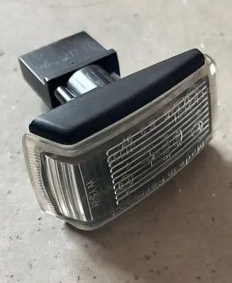 Volvo S40, V40 Front fender indicator light 01555
