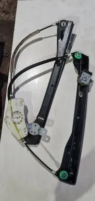 Volkswagen Jetta V Sliding door window regulator with motor 994856106