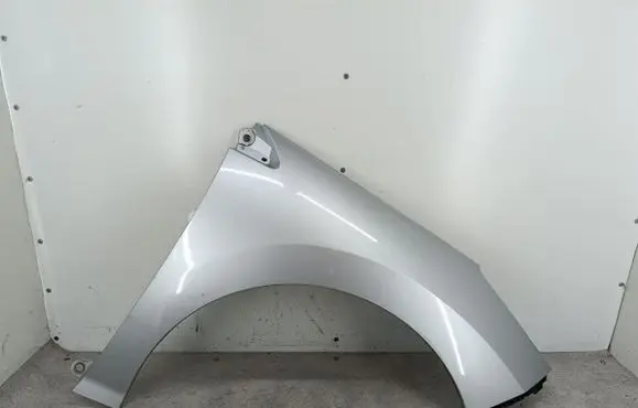 Peugeot 308 Fender EZR