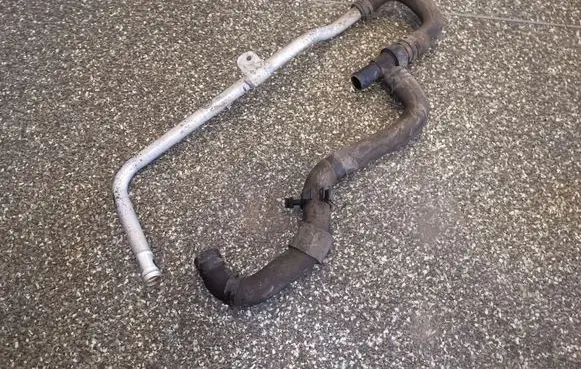 Volkswagen Transporter - Caravelle T5 Engine coolant pipe/hose 7H0815801