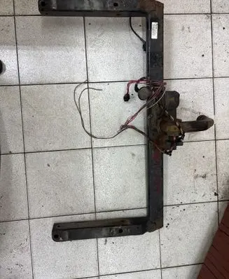 Audi A4 S4 B8 8K Tow bar set 8T0800491D 10431915 305305