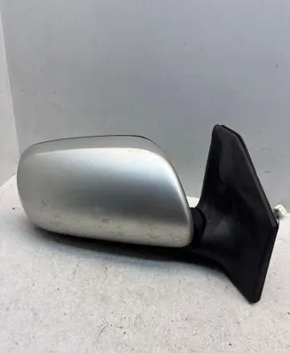 Toyota Avensis T250 Front door electric wing mirror E11015829 E11025829 SKH7477