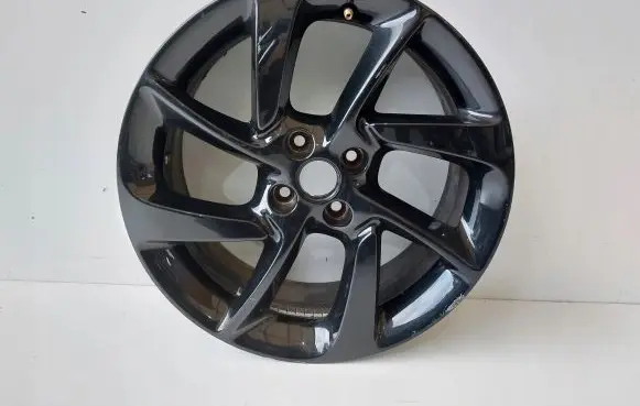 Opel Adam R17 alloy rim 