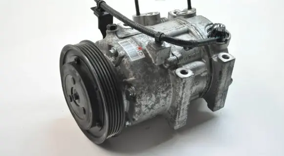 KIA Sportage Air conditioning (A/C) compressor (pump) F500NFFCCA02