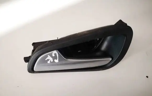 Ford Focus Rear door interior handle am51u22601bew am51-u22601-bew