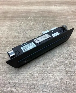 BMW 5 F10 F11 Other switches/knobs/shifts 9220050 C693776