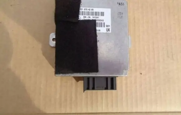 Mercedes-Benz S W221 Phone control unit/module A2218704285