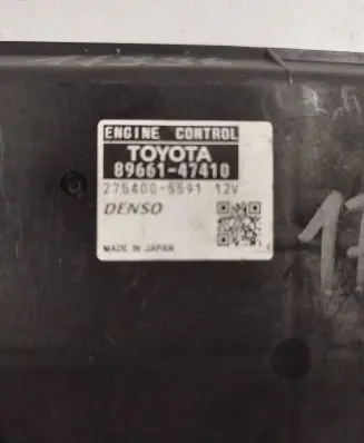 Toyota Prius (XW30) Engine control unit/module 89661-47410