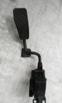 Audi A6 S6 C6 4F Accelerator throttle pedal 4F2721523