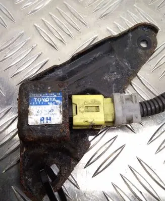 Toyota Prius (XW20) Airbag deployment crash/impact sensor 8917347040 2521000150