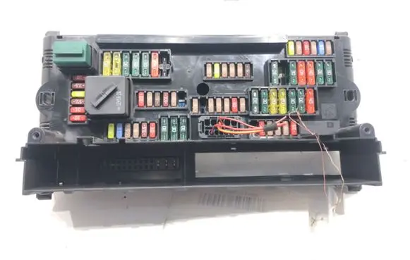 BMW 5 F10 F11 Fuse box set 9252815
