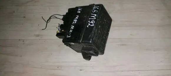 Mazda MX-3 Fuse box set
