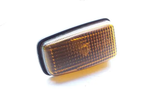 Peugeot 306 Front fender indicator light 0191081