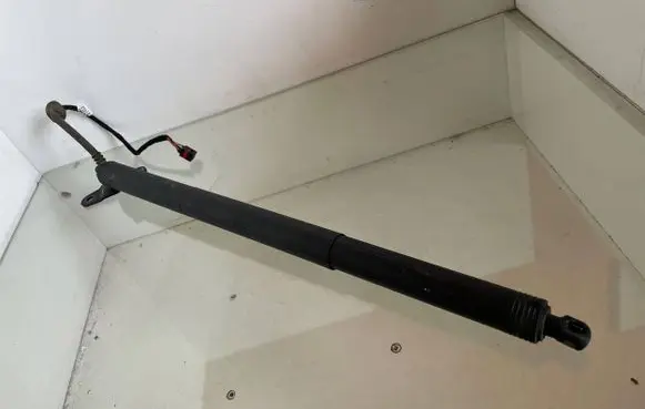 Audi Q2 - Tailgate/trunk strut/damper 81A827851B 203651418