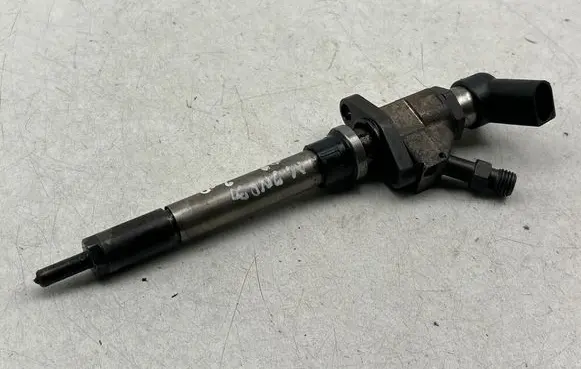 Ford Mondeo MK IV Fuel injector 9657144580