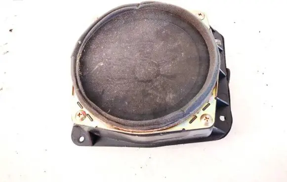 Mitsubishi Pajero Sport I Front door speaker mr142013