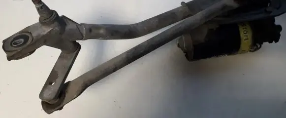 Audi A4 S4 B5 8D Front wiper linkage and motor 8D1955023