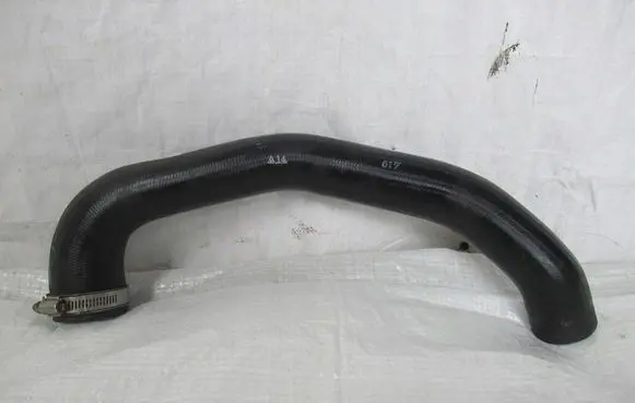 Ford Ecosport Intercooler hose/pipe CN116C646FD