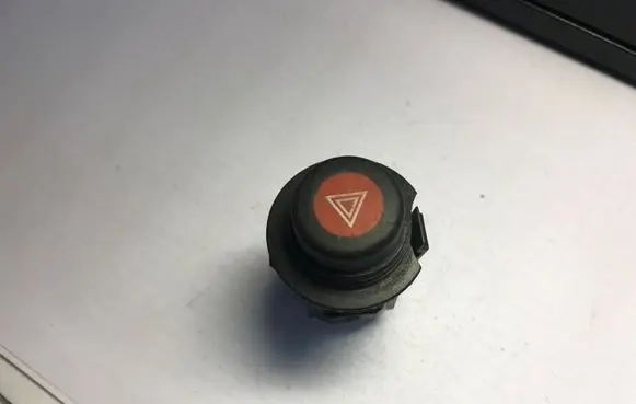 Opel Kadett E Hazard light switch 90181853 50212800
