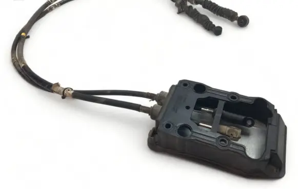Subaru Outback Gear shift cable linkage