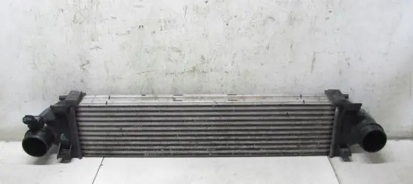 Volvo V40 Intercooler radiator 31338474