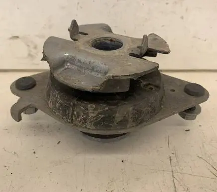 Ram 1500 DT Engine mount vacuum valve 68246279AB
