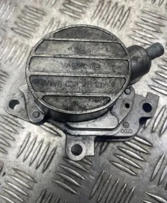 Volkswagen Golf IV Vacuum pump WW0038145101B R038145229