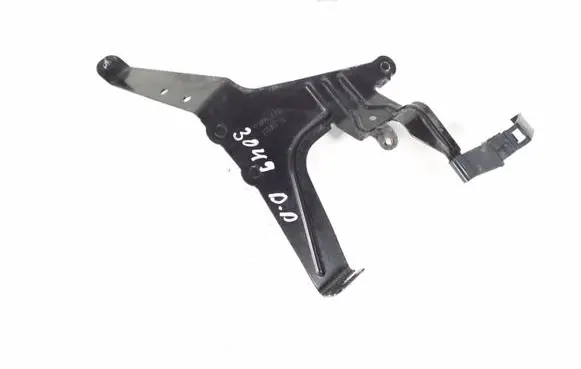 Mercedes-Benz SLK R172 Radiator mount bracket A1725040540