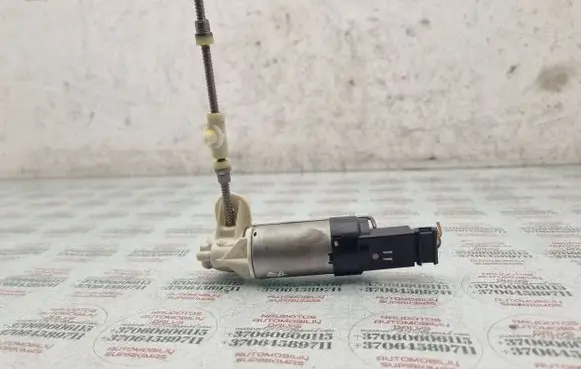 Audi A4 S4 B7 8E 8H Seat adjustment motor 