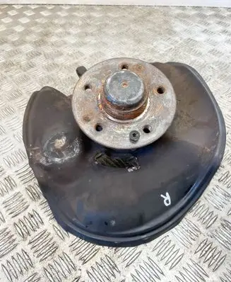 Mercedes-Benz SL R129 Front wheel hub A1293300320 1293300320