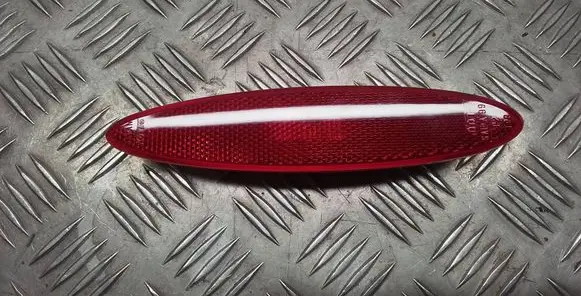 Toyota Prius (XW20) Front fender indicator light 8175124010