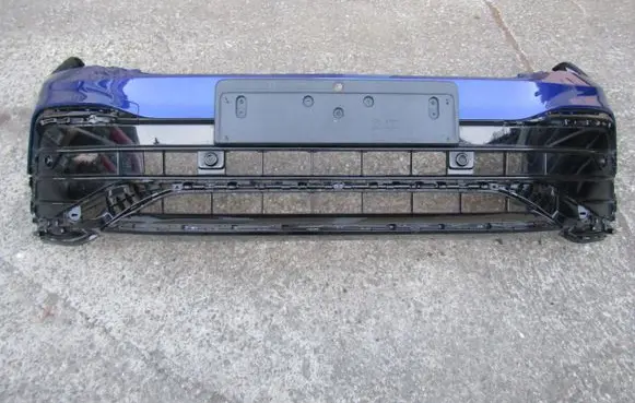 Volkswagen Tiguan Front bumper 5NA807221D