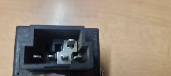 Volkswagen Golf III Headlight level height control switch 357941333