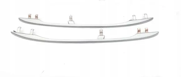 Toyota Corolla Verso AR10 Roof transverse bars on the 