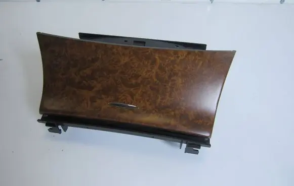 Mercedes-Benz CLS C219 Car ashtray 79860-merc