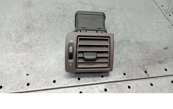 Volvo V50 Dashboard side air vent grill/cover trim 39879331