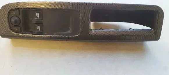 Volvo C30 Electric window control switch 30773208 03454150