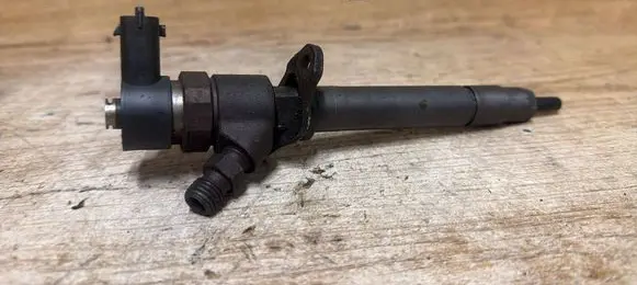 Volvo XC90 Fuel injector 0445110078
