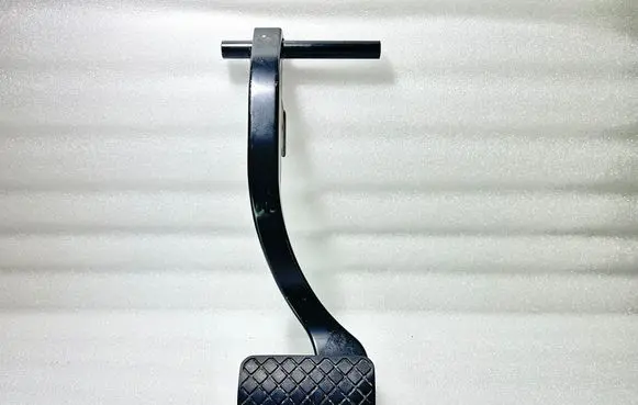 Volkswagen Touareg I Brake pedal 7L0723142B 439126