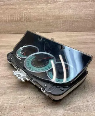 Toyota Corolla Verso AR10 Speedometer (instrument cluster) 838000F082A MB2574403880