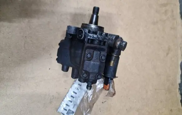 Citroen Berlingo Fuel injection high pressure pump Ftp618610f