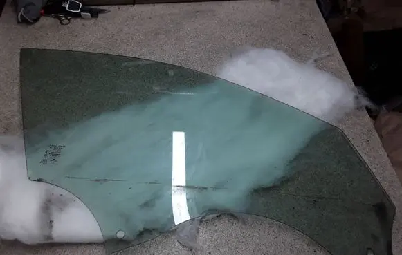 Jaguar F-Pace Front door window glass four-door